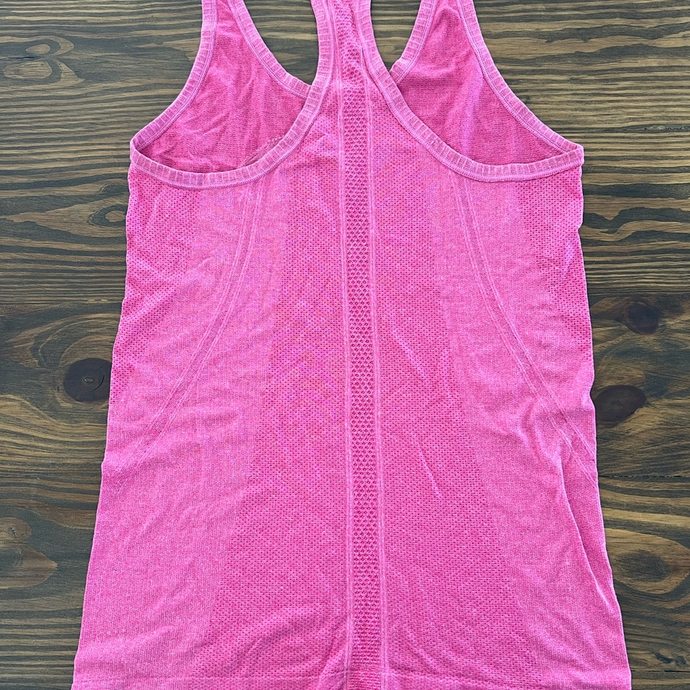 Lululemon Running Tank - Picture 2 of 4